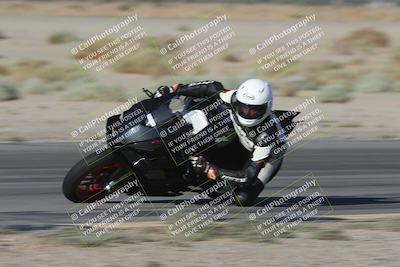 media/Sep-20-2025-Race Pace (Sat) [[d4e1b33f4d]]/Verified/Turn 4 Inside (820am)/